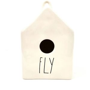 Magenta M Stamp Fly Birdhouse Nest